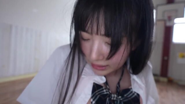 SORA-536 “A pure J-girl? You’re probably doing some kind of masochistic activity lol” A prefectural high school student is played with sleeping pills on her way home from school. If she resists, she is slapped and played to deep throat until she pisses herself! A group of semi-criminals gang play Hikaru Minazuki