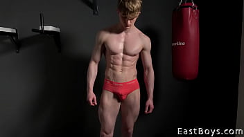 Casting – Perfect Muscular Boy