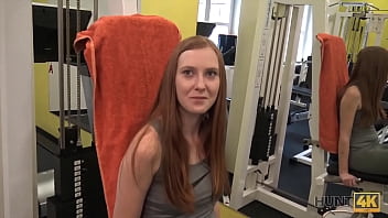 HUNT4K. Magnificent chick gives trimmed vagina for cash in the gym